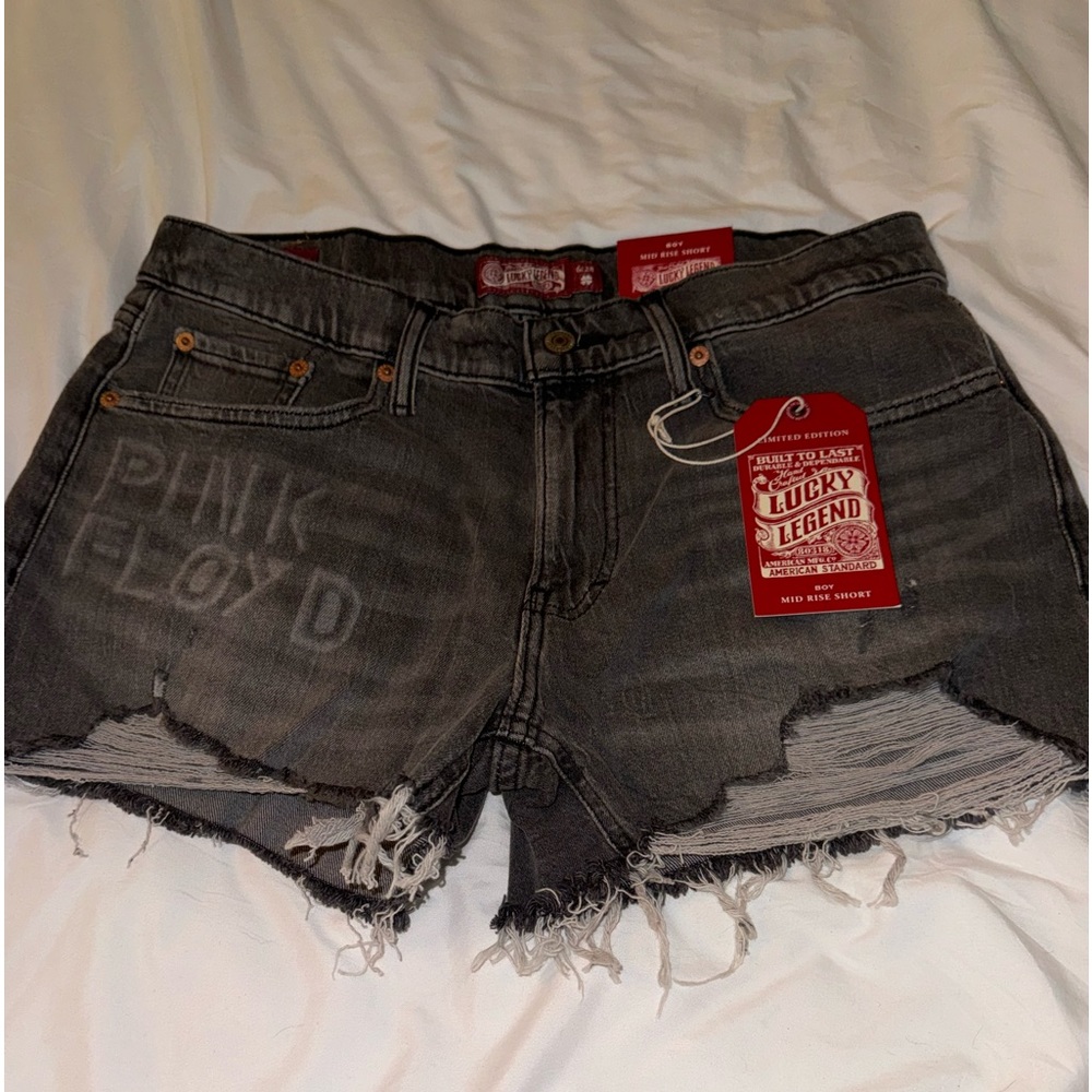 Lucky Brand size 6 shorts , Pink Floyd edition